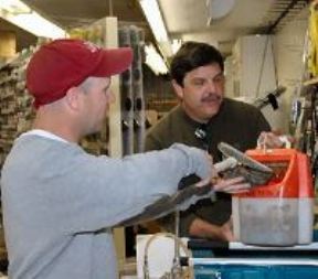 angler buying bait at a bait dealer